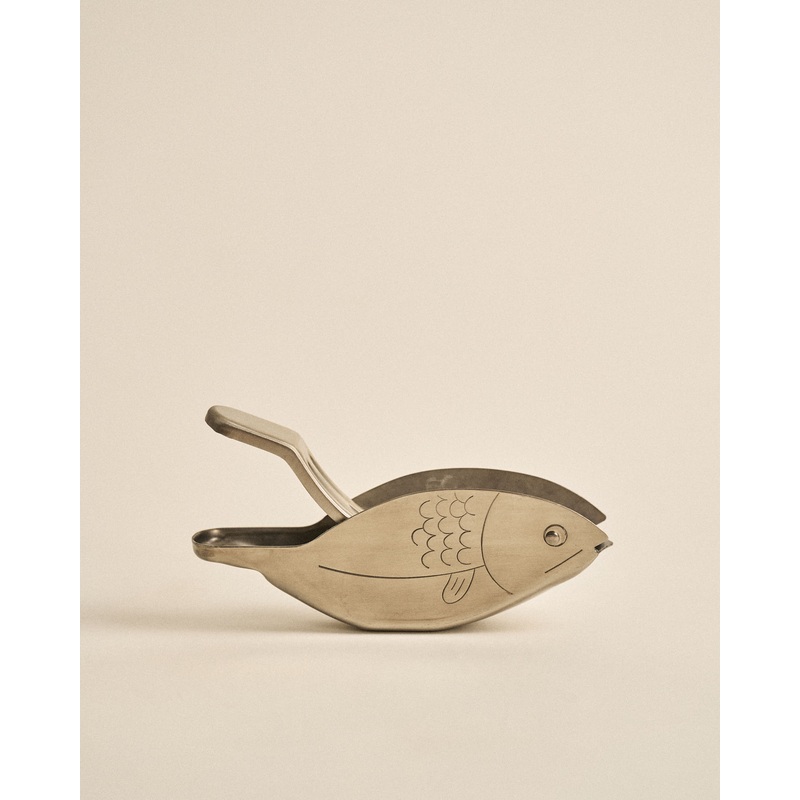Fish Lemon Squeezer
