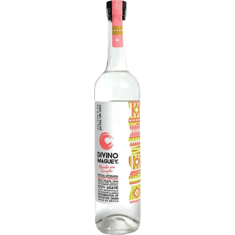 Divino Maguey Espadin Mezcal Con Guayaba 750ml
