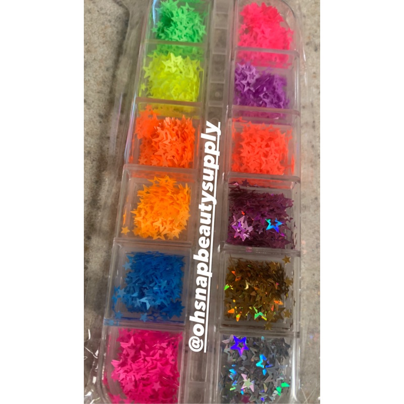 Hollow Neon Star – set of 12