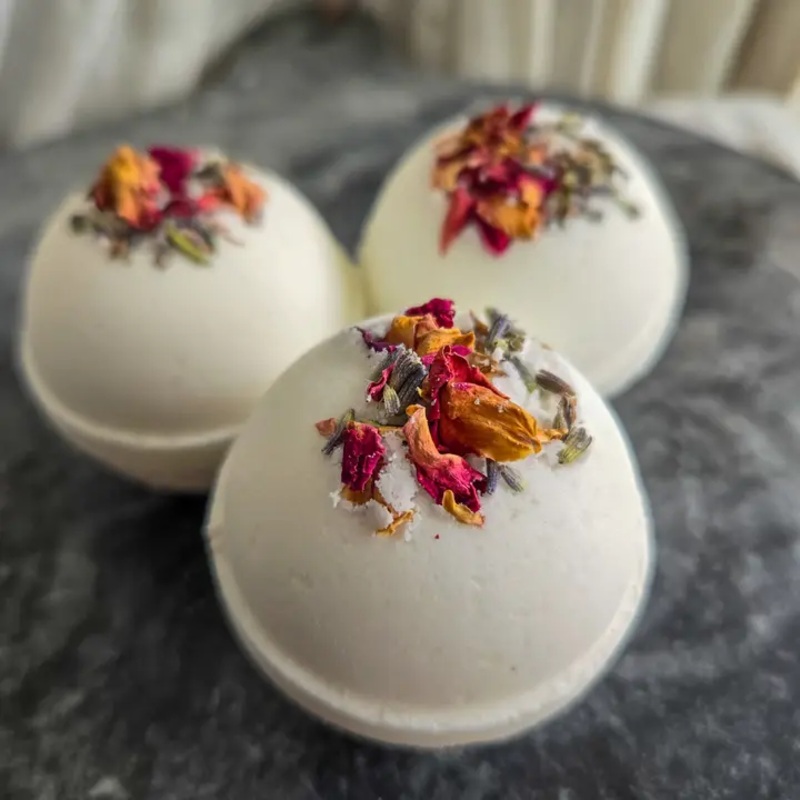 “The Dreamer” Bath Bomb