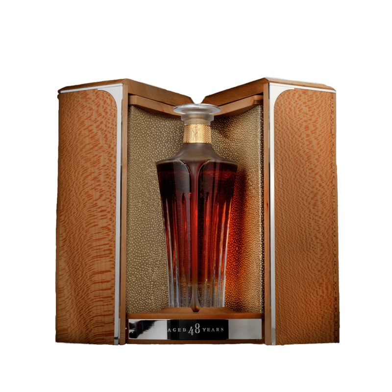 Midleton – 48 Year Old (Silent Distillery Collection) Chapter 4