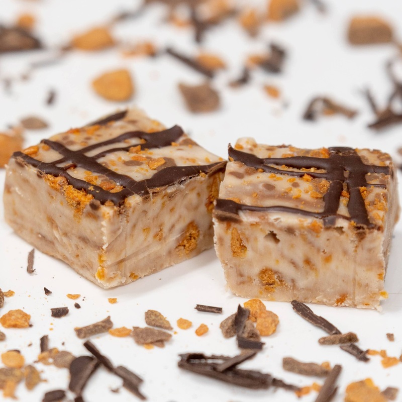 Vanilla Fudge with Butterfinger Pieces 1/2 lb. Fudge Bar