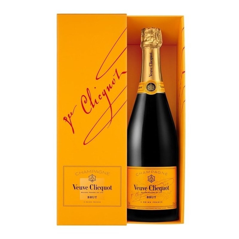 Veuve Clicquot Brut Yellow Label Champagne Gift Box