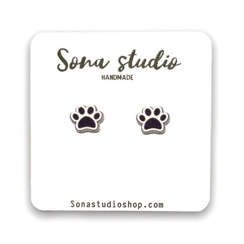 Sona Studio – Paw Print Earrings